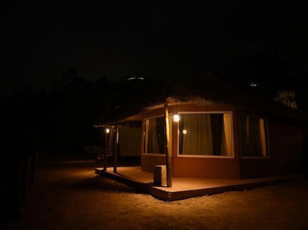 Eucalia Glamps- Luxury tent *